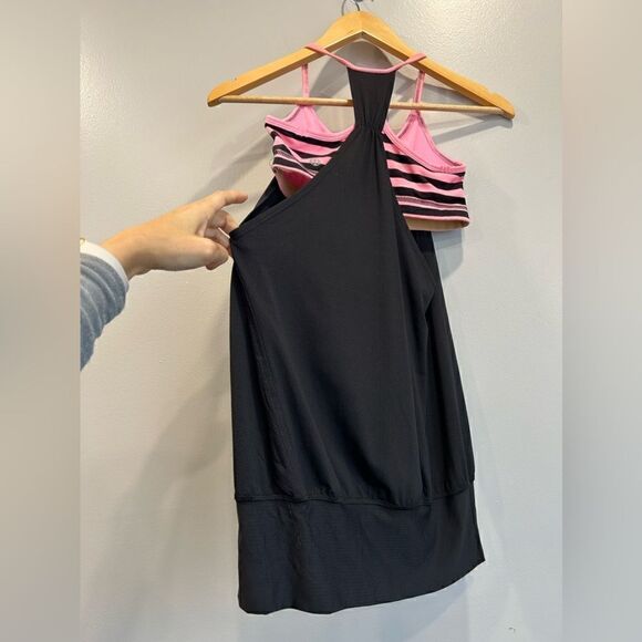 Lululemon No Limit Tank - Picture 9 of 10